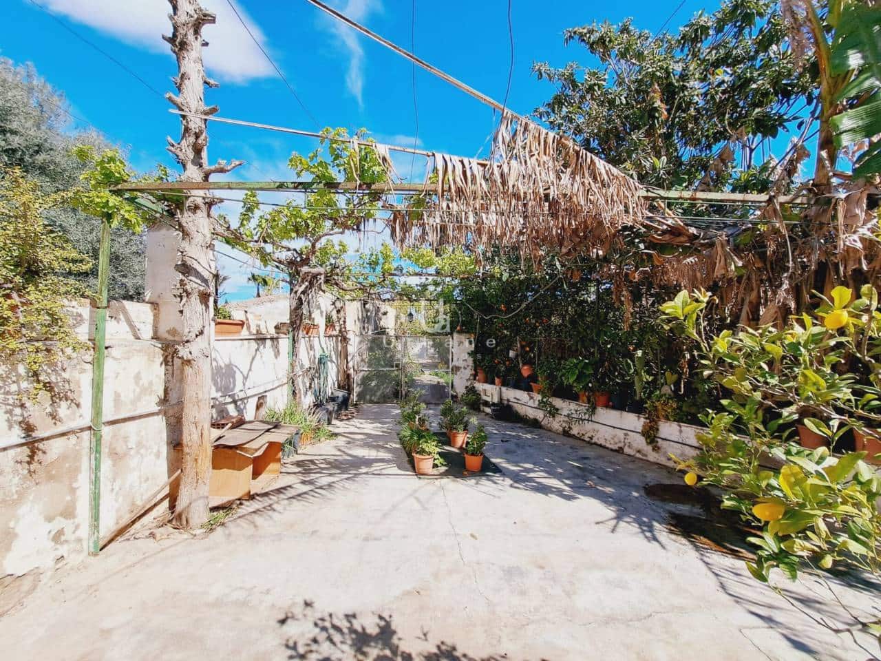 7 soveværelse Villa til salg i Murcia by med garage - € 190.000 (Ref: 8914710)