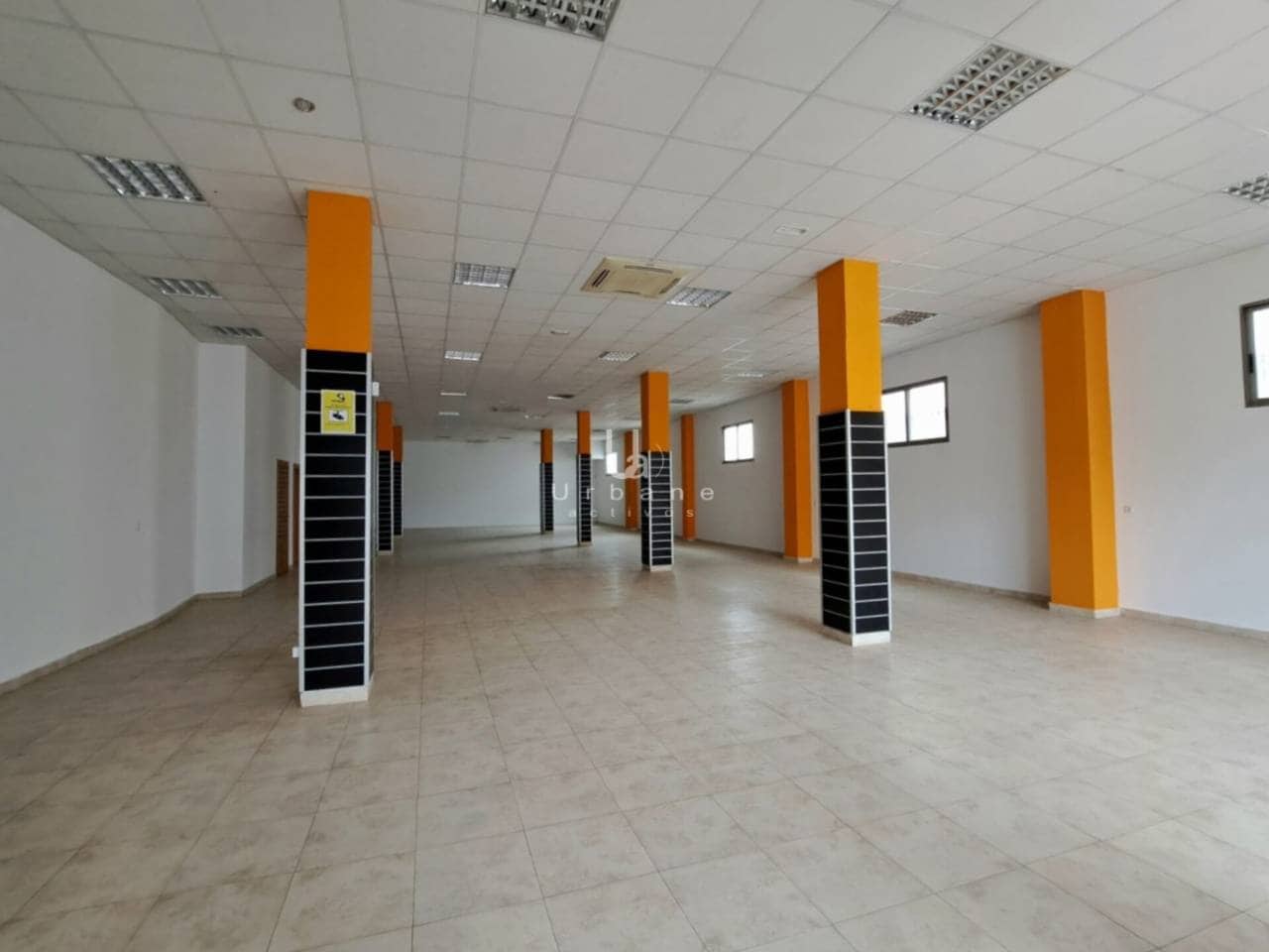 Erhverv til salg i Puente Tocinos - € 324.800 (Ref: 8923367)