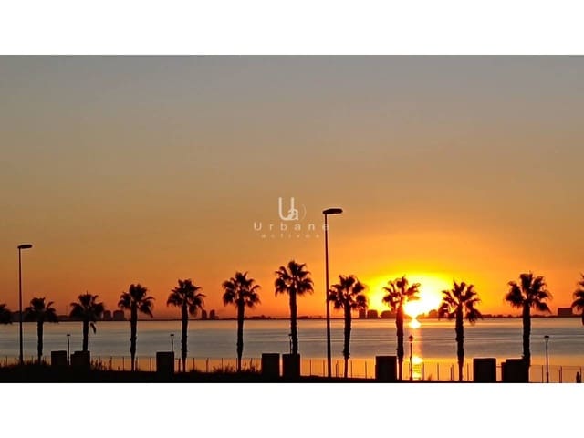 3 quarto Moradia para venda em Los Narejos, Los Alcázares com piscina garagem - 1 050 000 € (Ref: 8931743)