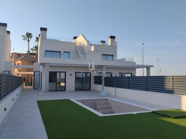 3 soveværelse Villa til salg i Los Alcázares med swimmingpool garage - € 1.390.000 (Ref: 8931743)