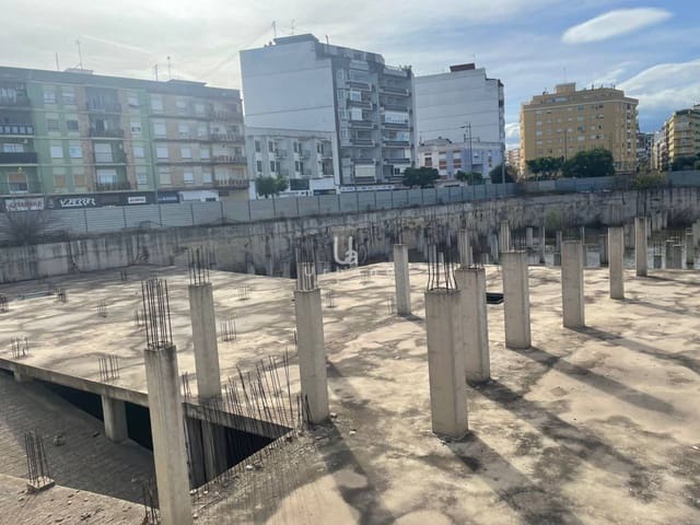 Leilighet til salgs i Alzira - € 2 910 000 (Ref: 8970996)