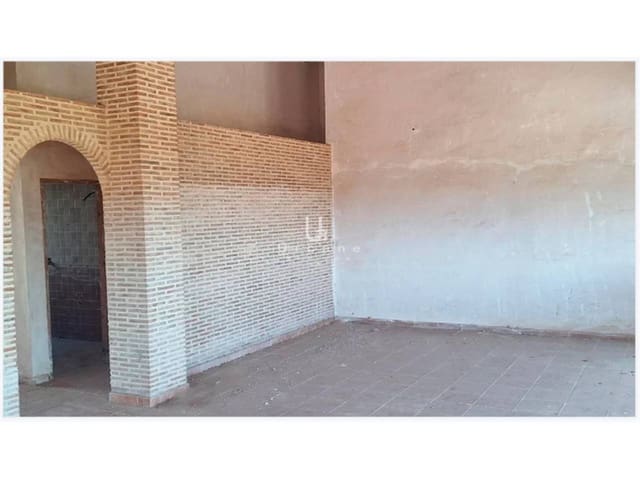 Dom na sprzedaż w L'Enova - 879 700 € (Ref: 8971001)