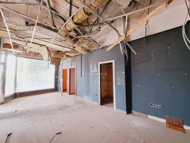 Kommersiell til salgs i Los Ramos, Murcia by - € 55 000 (Ref: 8977784)