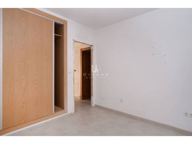 4 makuuhuone Rivitalo myytävänä paikassa Roda, San Javier mukana uima-altaan 
autotalli - 190 000 € (Ref: 8985393)