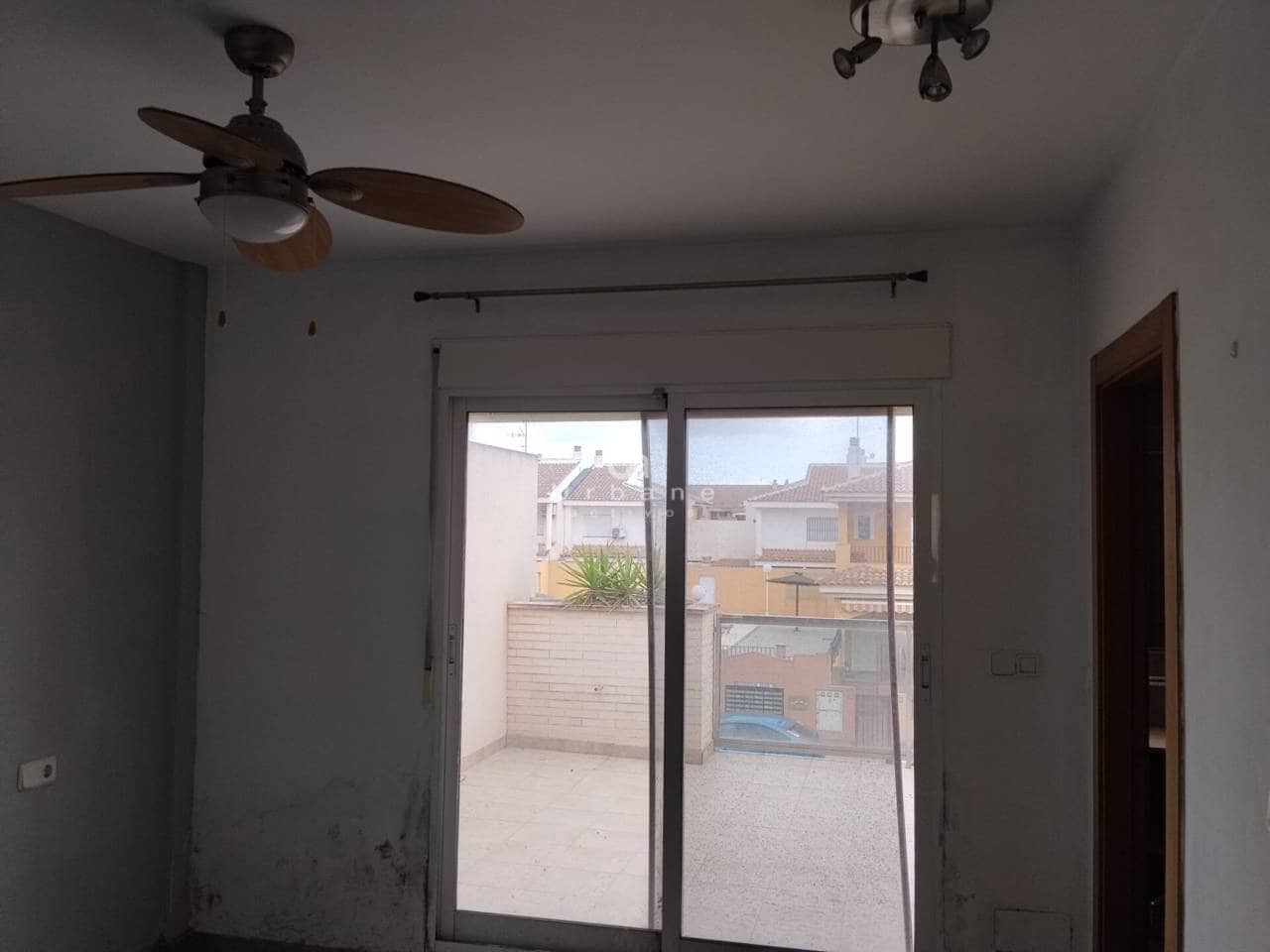 4 bedroom Terraced Villa for sale in Roda with pool garage - € 190,000 (Ref: 8985393)