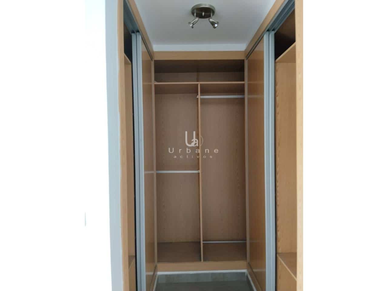 4 bedroom Terraced Villa for sale in Roda with pool garage - € 190,000 (Ref: 8985393)