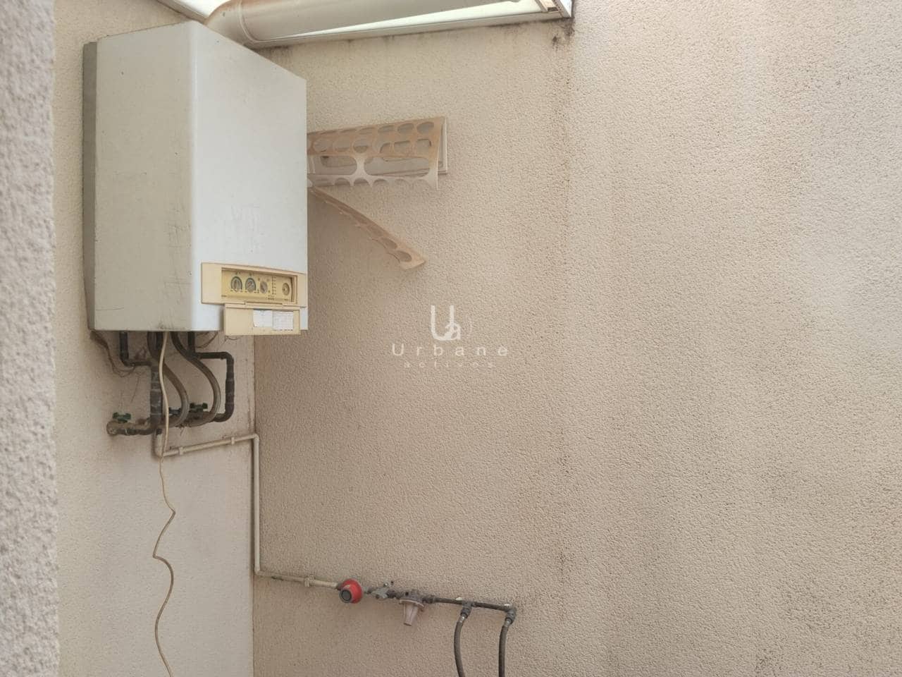 4 bedroom Terraced Villa for sale in Roda with pool garage - € 190,000 (Ref: 8985393)