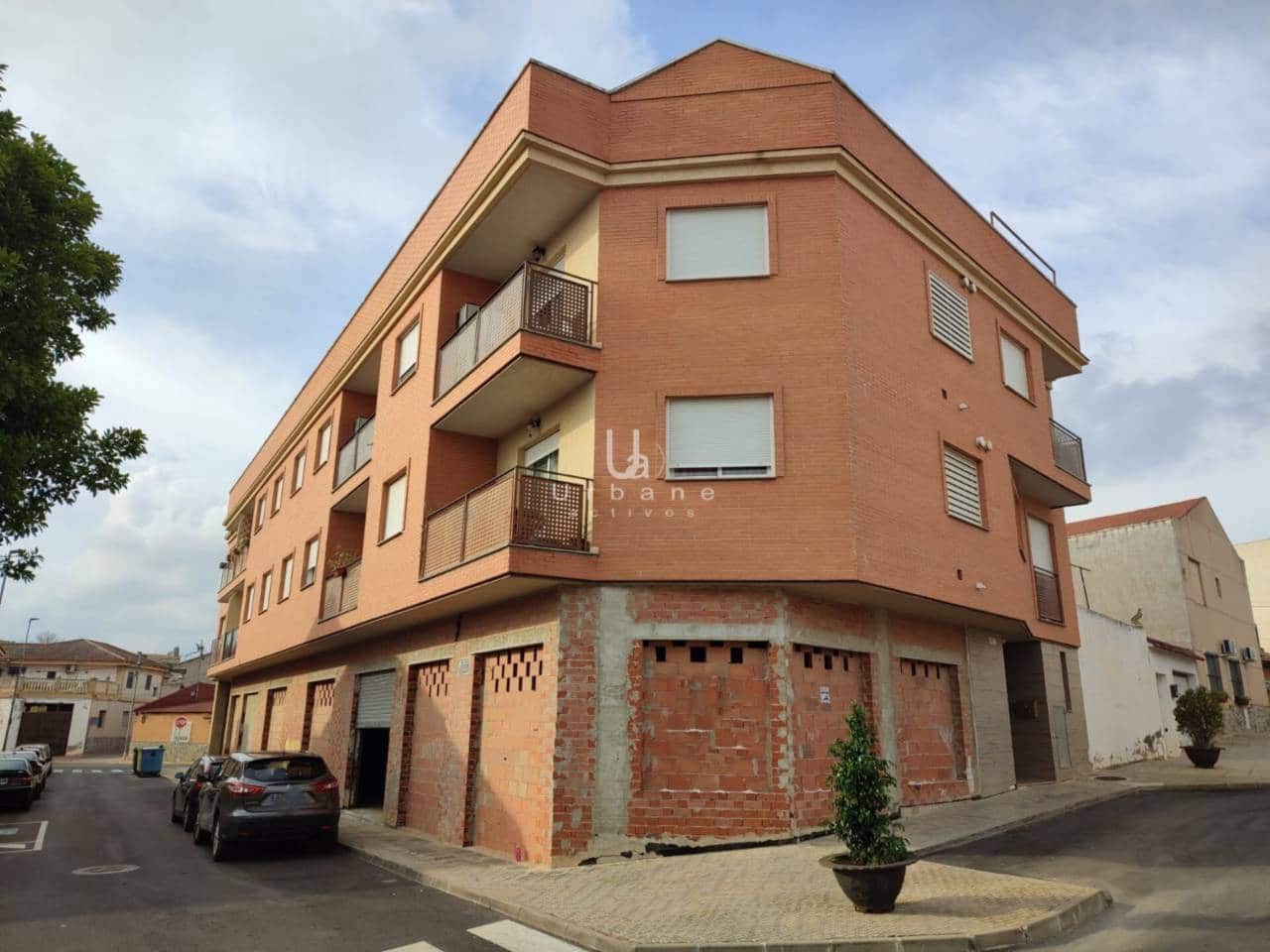 Commercieel te koop in Beniel - € 69.000 (Ref: 8987852)