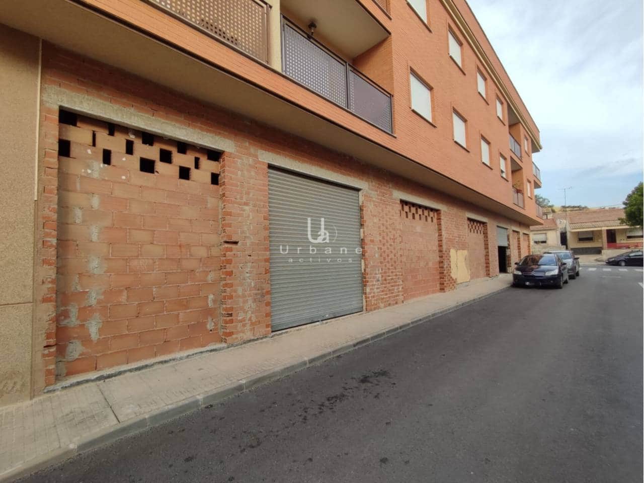 Commercieel te koop in Beniel - € 69.000 (Ref: 8987852)