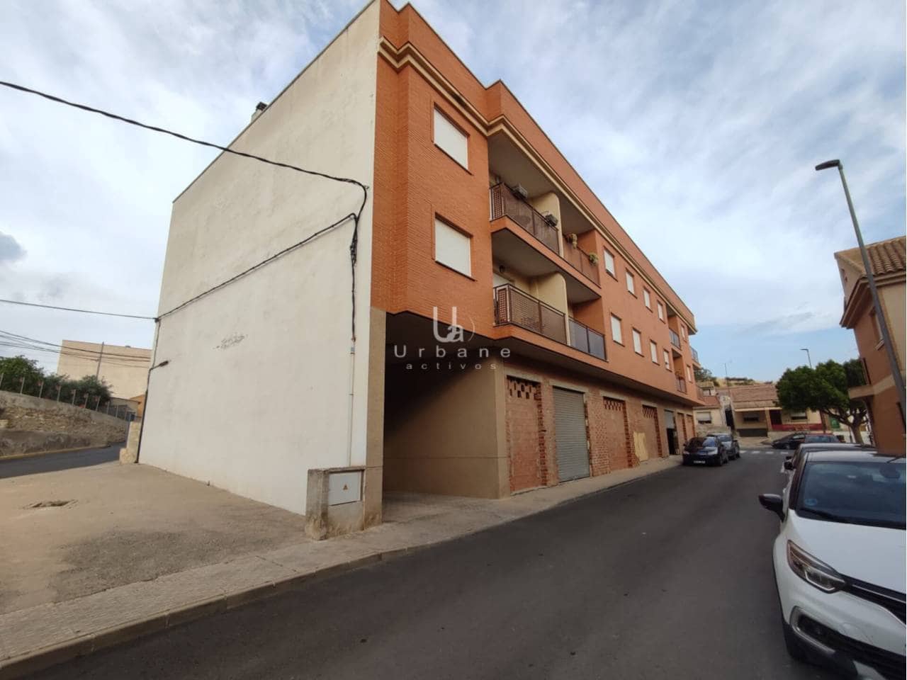 Commercieel te koop in Beniel - € 69.000 (Ref: 8987852)