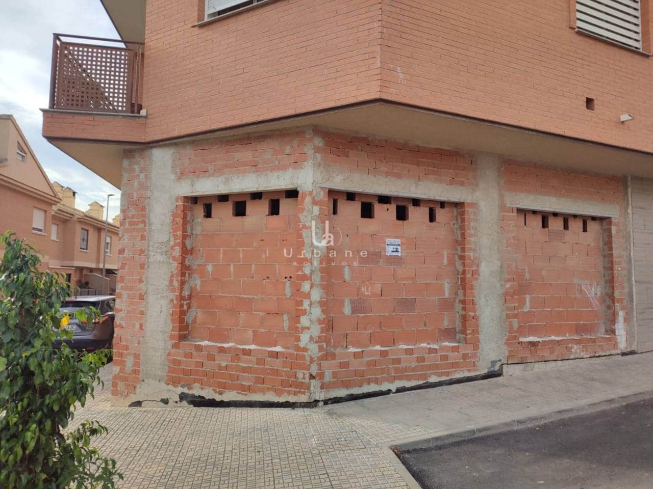 Commercieel te koop in Beniel - € 69.000 (Ref: 8987852)