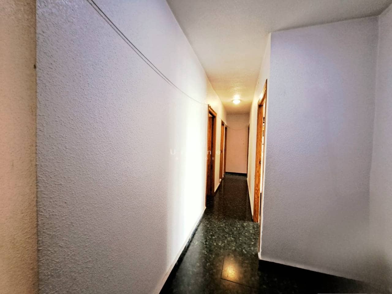 4 soveværelse Lejlighed til salg i Beniajan med garage - € 230.000 (Ref: 8990314)