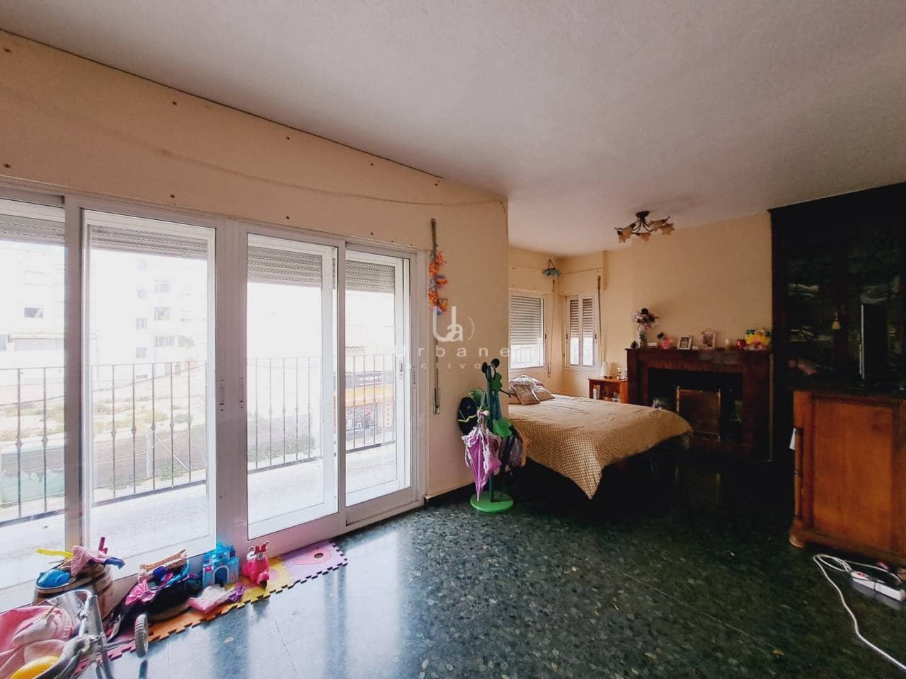 4 soveværelse Lejlighed til salg i Beniajan med garage - € 230.000 (Ref: 8990314)