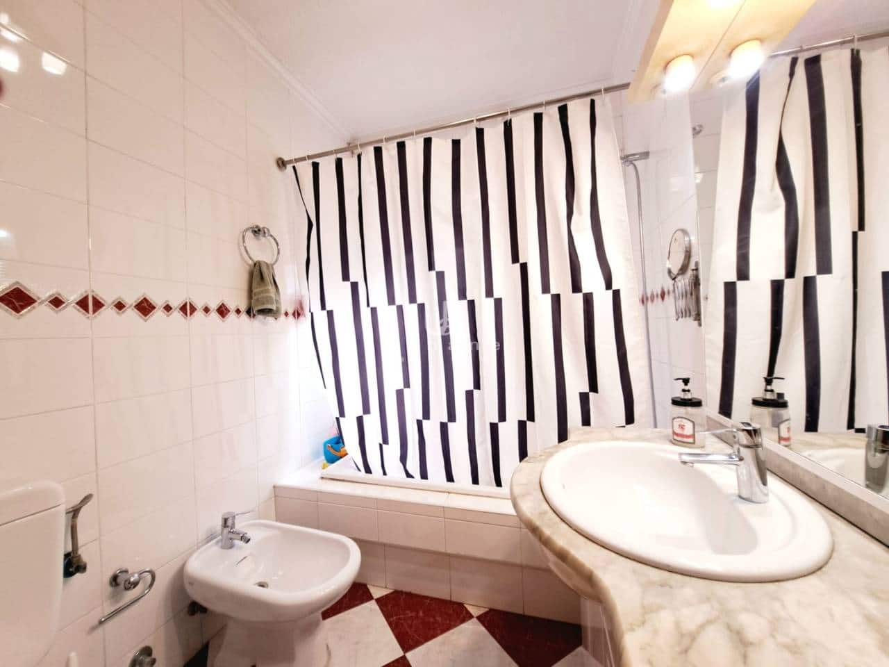 4 soveværelse Lejlighed til salg i Beniajan med garage - € 230.000 (Ref: 8990314)