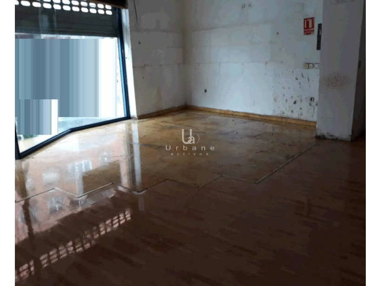 Erhverv til salg i Cartagena - € 125.000 (Ref: 9000894)