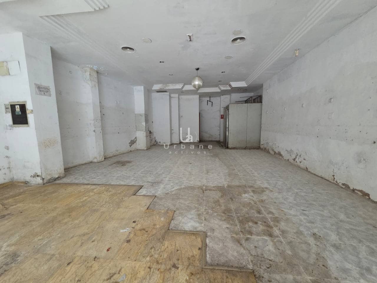 Erhverv til salg i Cartagena - € 125.000 (Ref: 9000894)