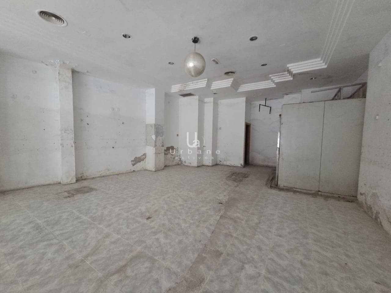 Erhverv til salg i Cartagena - € 125.000 (Ref: 9000894)