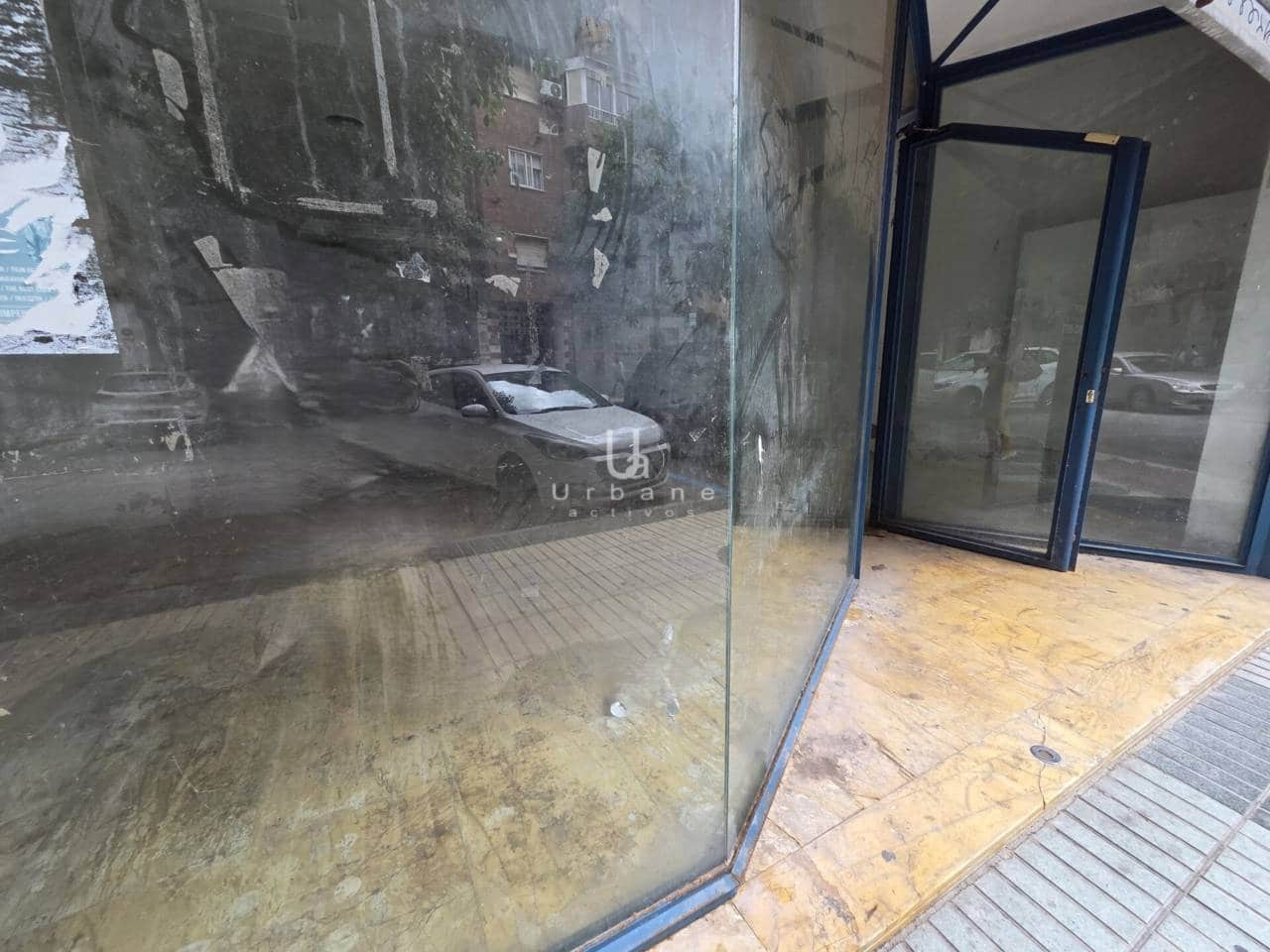 Erhverv til salg i Cartagena - € 125.000 (Ref: 9000894)