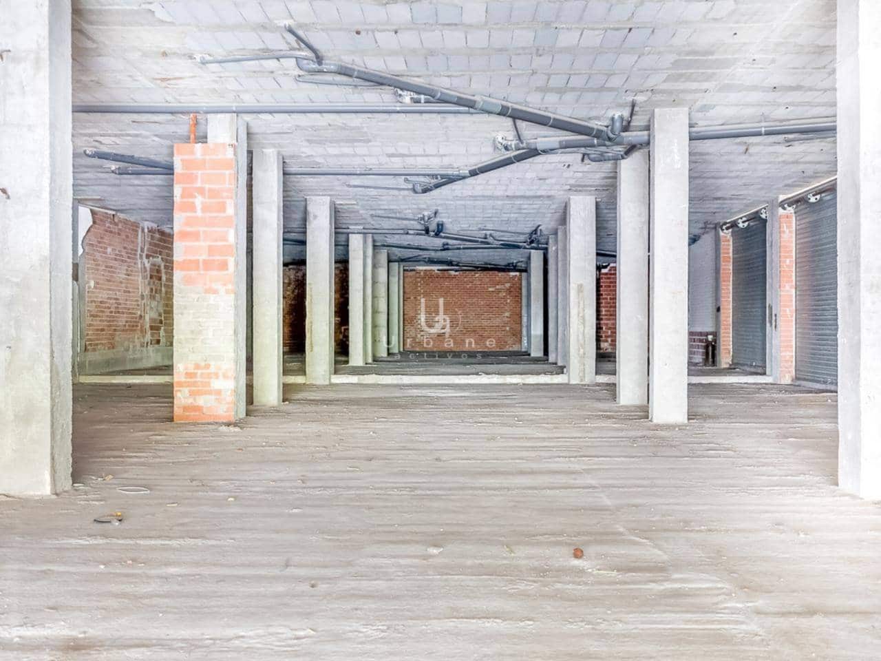 Erhverv til salg i L'Olleria - € 112.000 (Ref: 9002755)