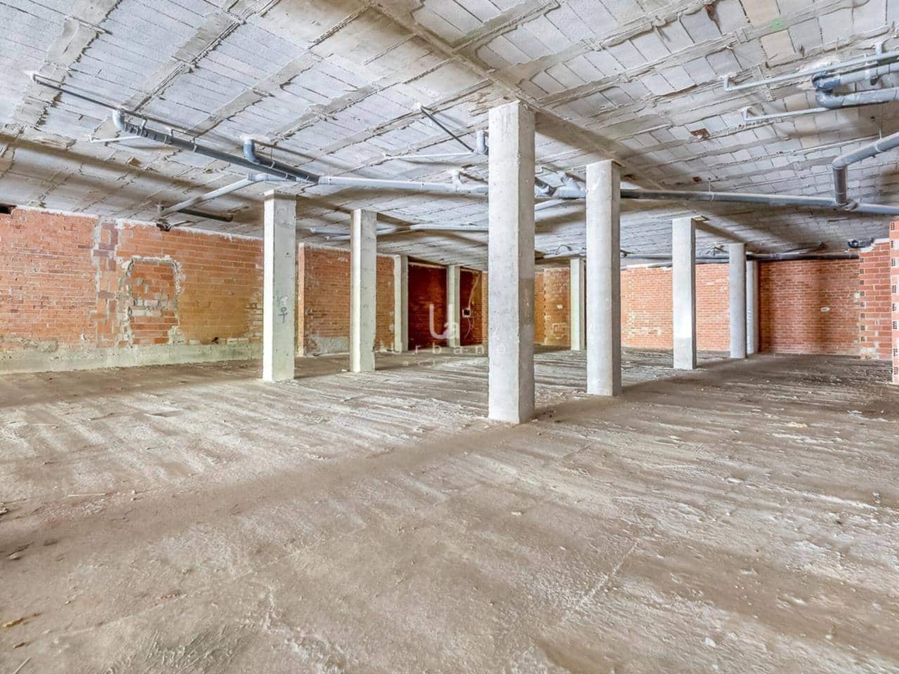 Erhverv til salg i L'Olleria - € 112.000 (Ref: 9002755)