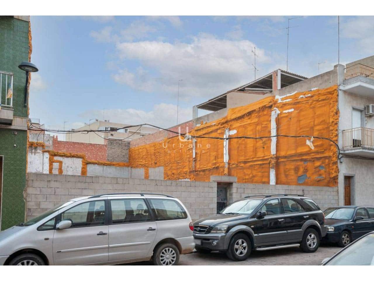 Grunde uden byggetilladelser til salg i Algemesi - € 135.000 (Ref: 9002757)