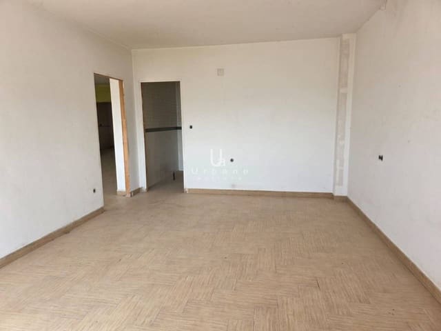 4 soveværelse Villa til salg i Bullas med garage - € 80.000 (Ref: 9031064)