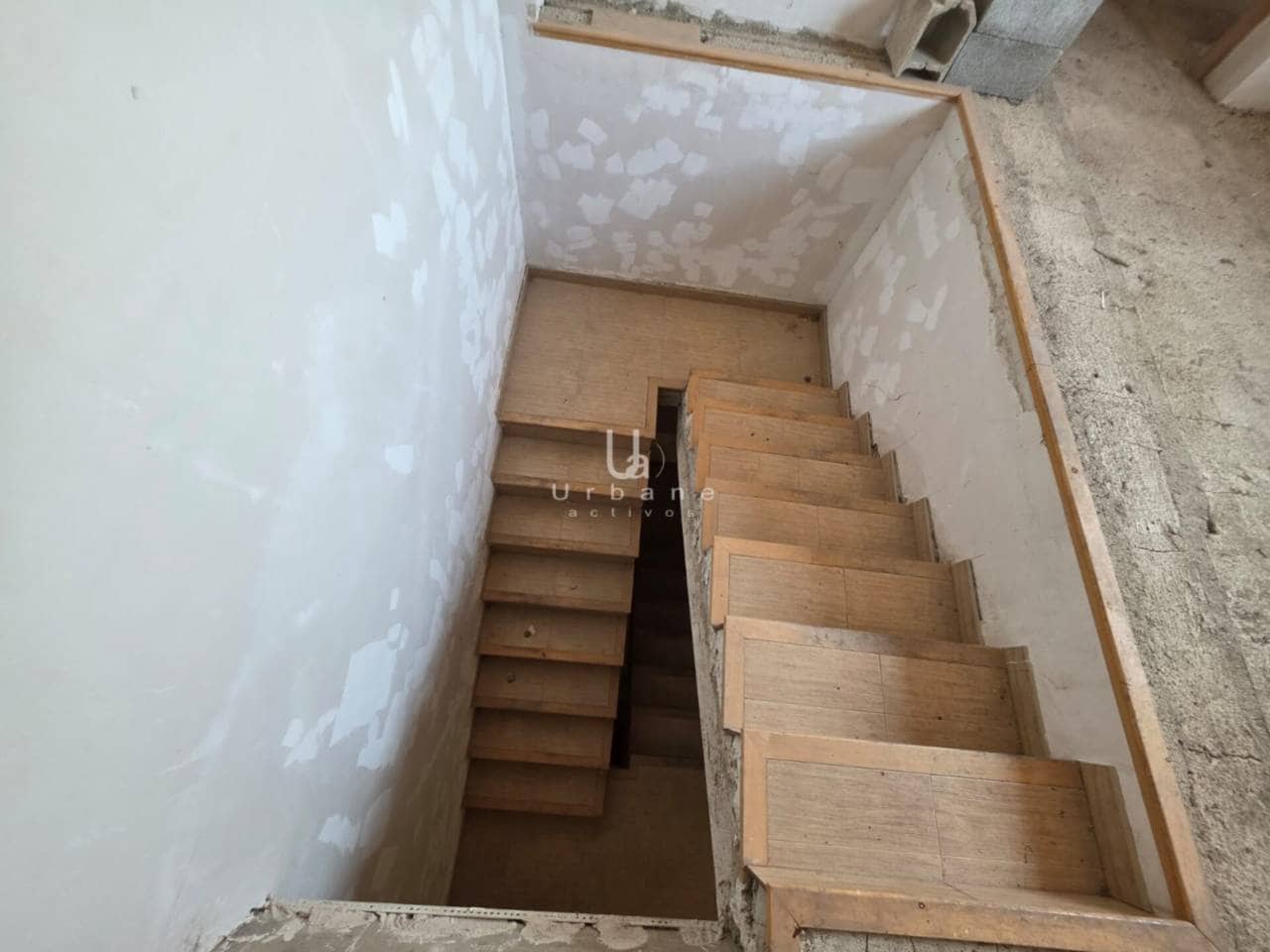 4 soveværelse Villa til salg i Bullas med garage - € 80.000 (Ref: 9031064)