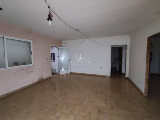 4 soveværelse Villa til salg i Bullas med garage - € 80.000 (Ref: 9031064)