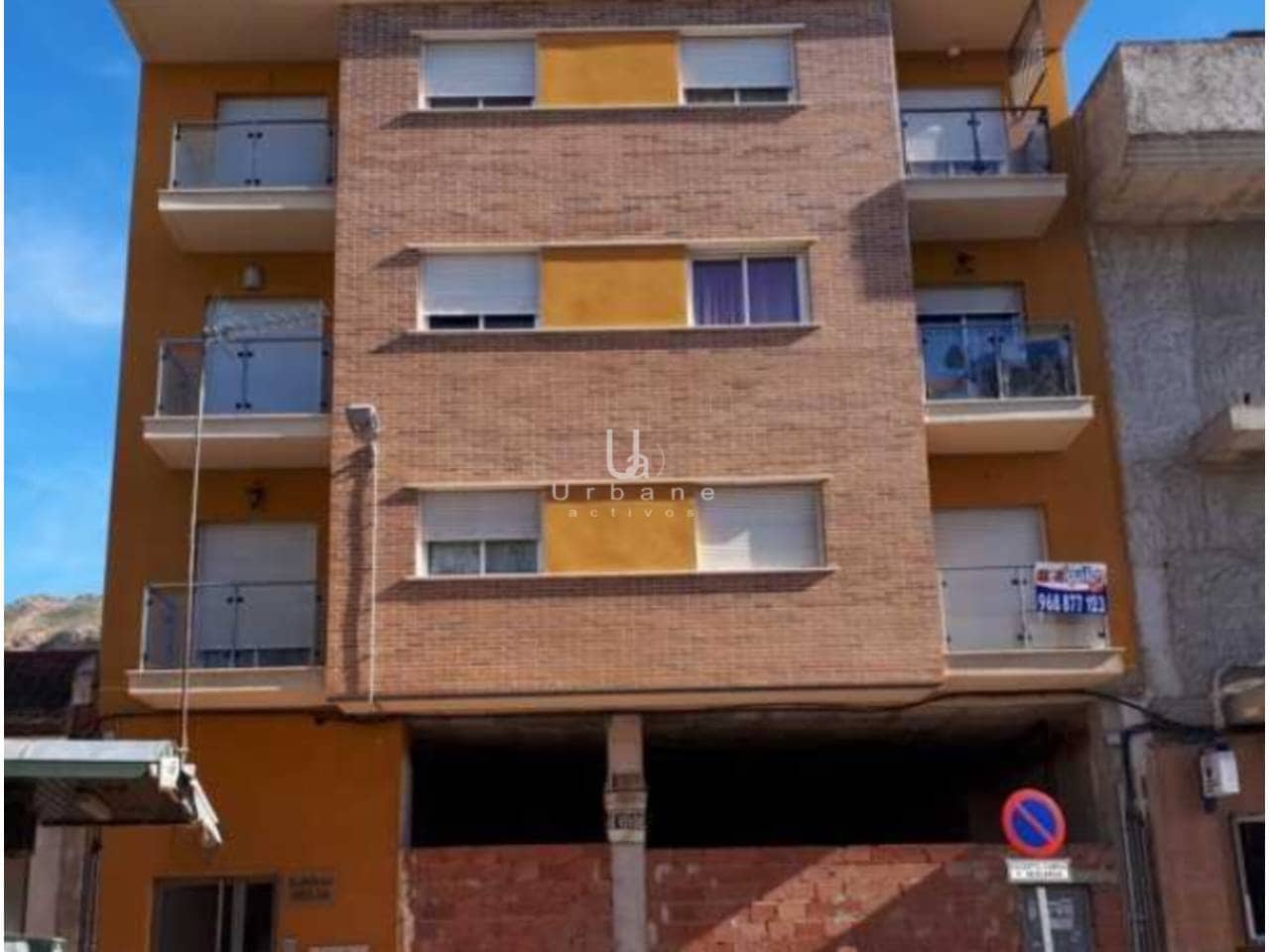 Kommersiell til salgs i Los Ramos - € 68 000 (Ref: 9036220)