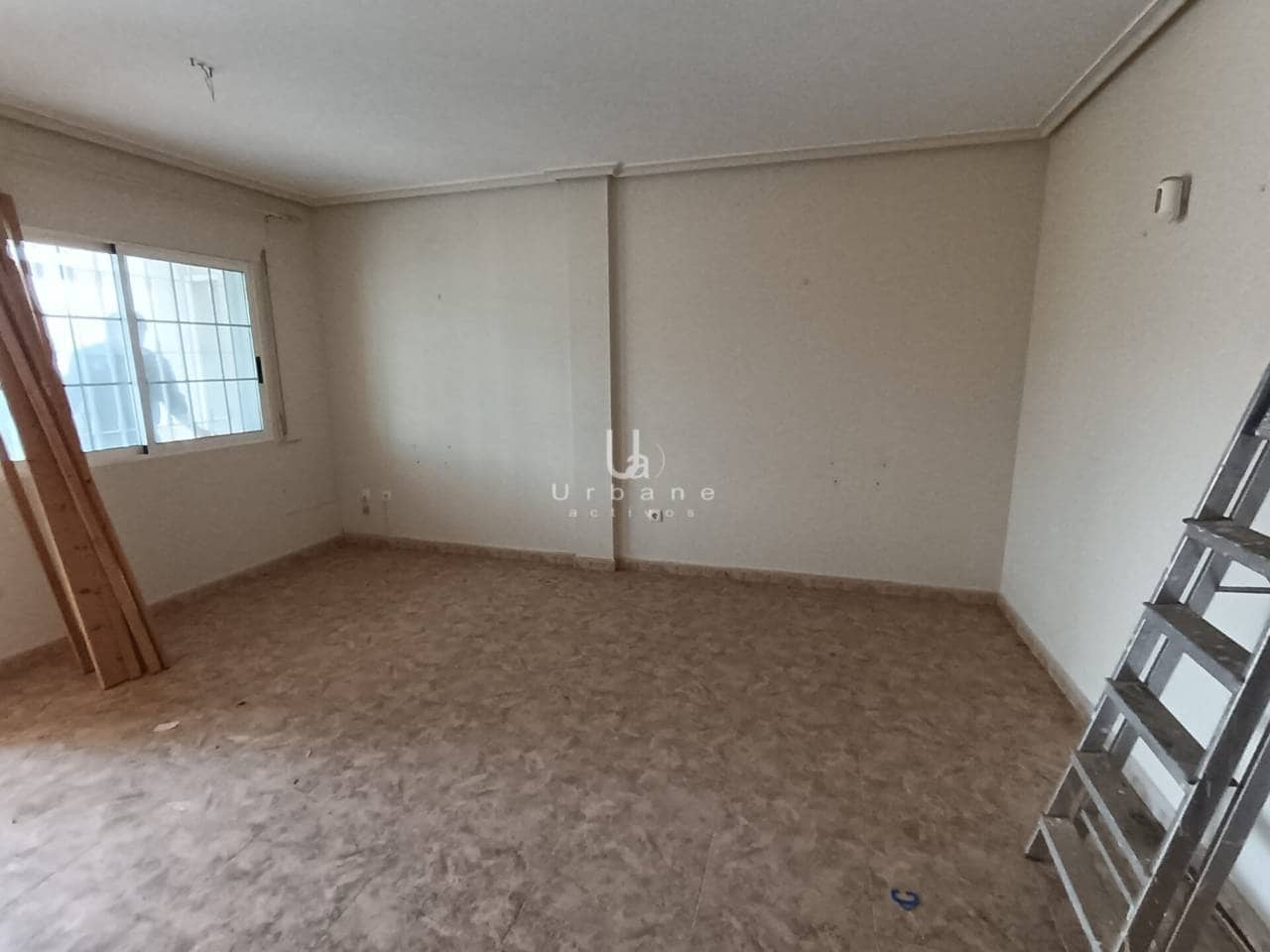 3 soveværelse Rækkehus til salg i Los Urrutias med swimmingpool garage - € 135.000 (Ref: 9095008)