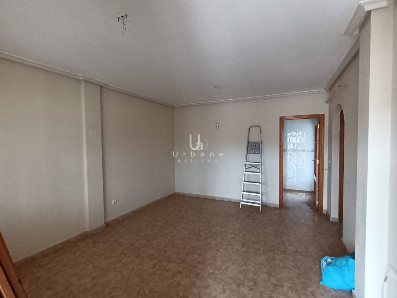 3 soveværelse Rækkehus til salg i Los Urrutias med swimmingpool garage - € 135.000 (Ref: 9095008)