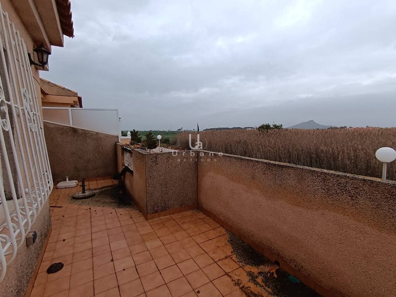 3 soveværelse Rækkehus til salg i Los Urrutias med swimmingpool garage - € 135.000 (Ref: 9095008)