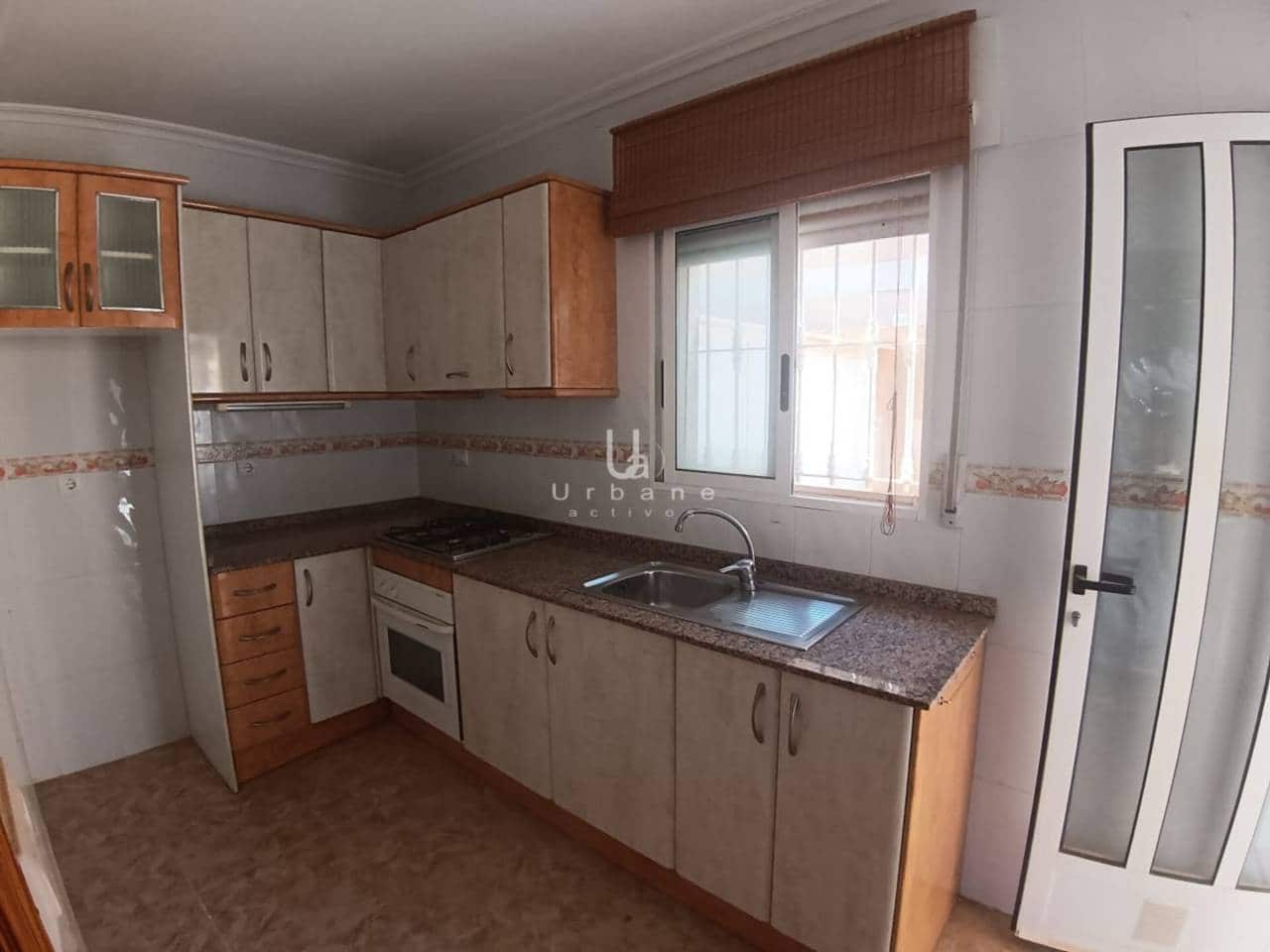 3 soveværelse Rækkehus til salg i Los Urrutias med swimmingpool garage - € 135.000 (Ref: 9095008)