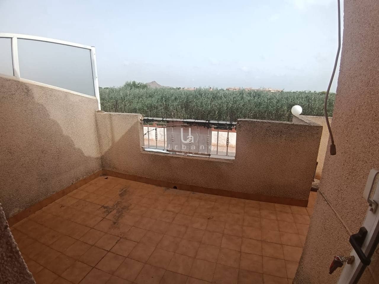 3 soveværelse Rækkehus til salg i Los Urrutias med swimmingpool garage - € 135.000 (Ref: 9095008)