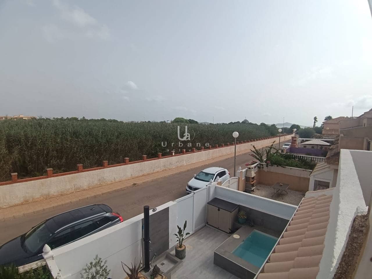 3 soveværelse Rækkehus til salg i Los Urrutias med swimmingpool garage - € 135.000 (Ref: 9095008)