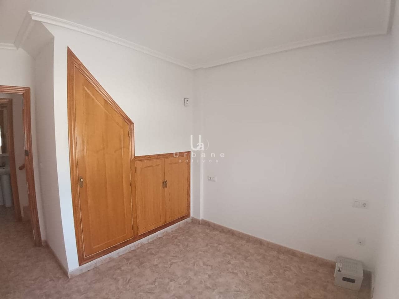 3 soveværelse Rækkehus til salg i Los Urrutias med swimmingpool garage - € 135.000 (Ref: 9095008)