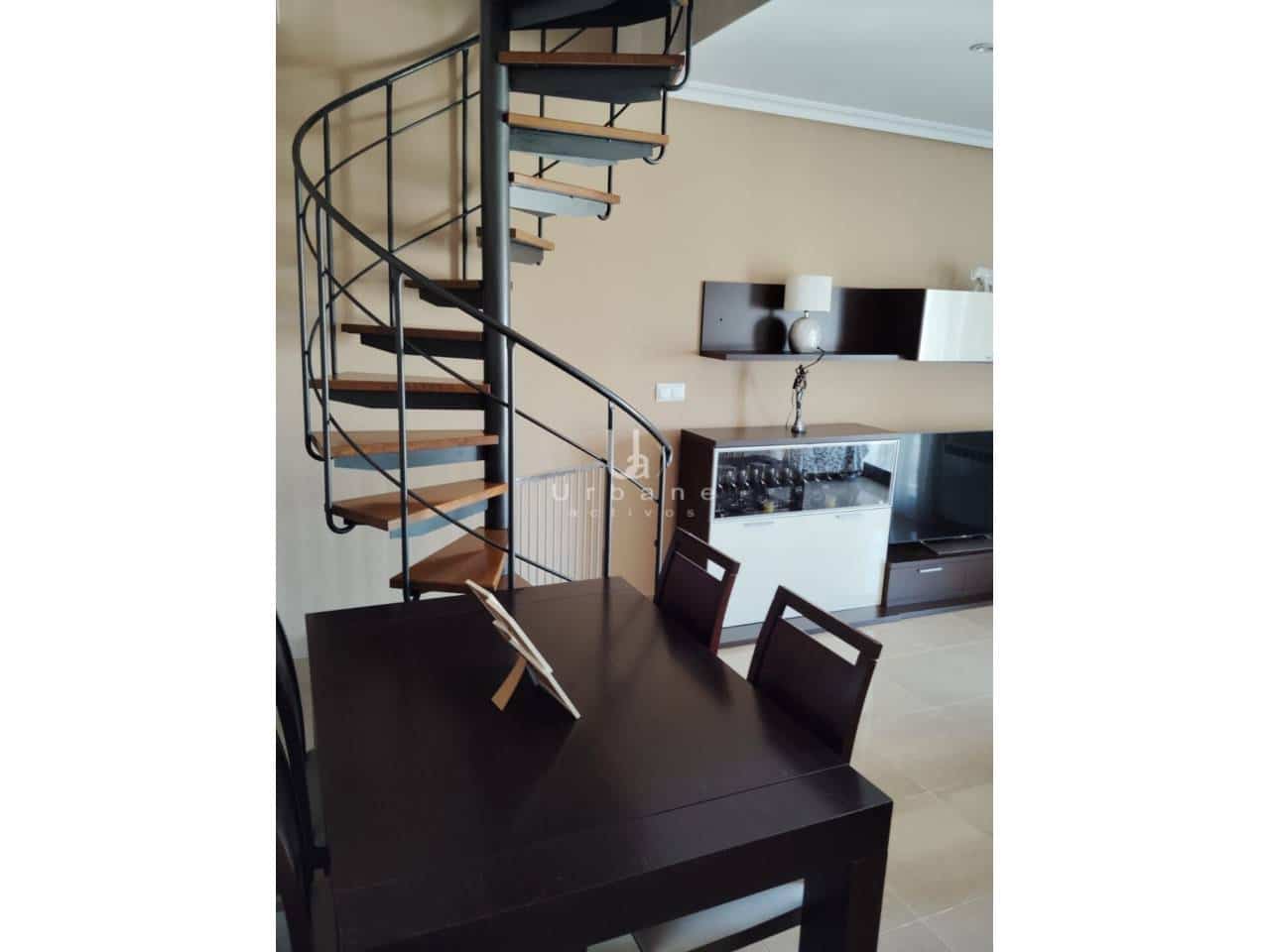 3 makuuhuone Kattohuoneisto myytävänä paikassa San Pedro del Pinatar mukana 
autotalli - 187 000 € (Ref: 9108334)