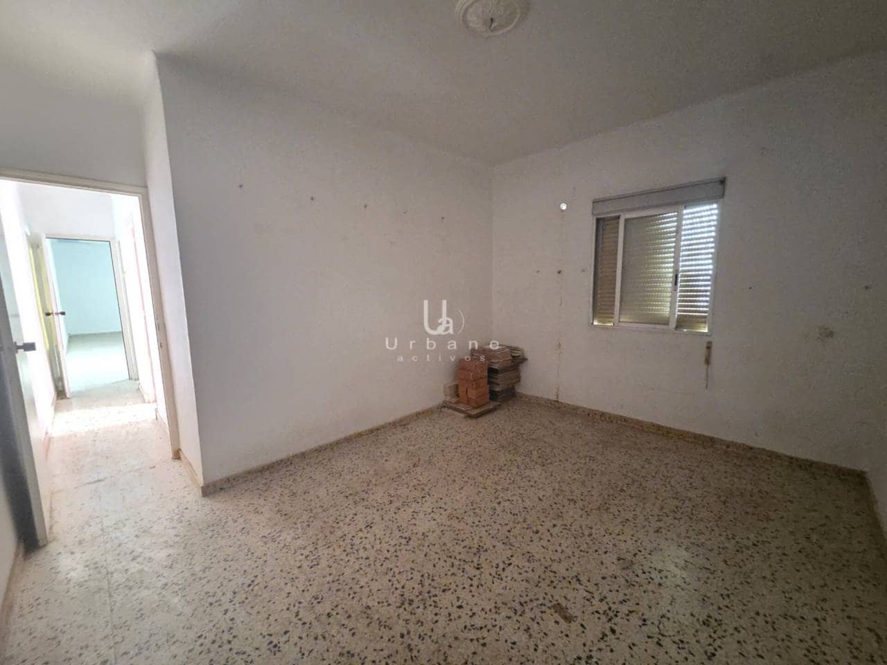 4 sovrum Lägenhet till salu i Cartagena - 74 900 € (Ref: 9113762)