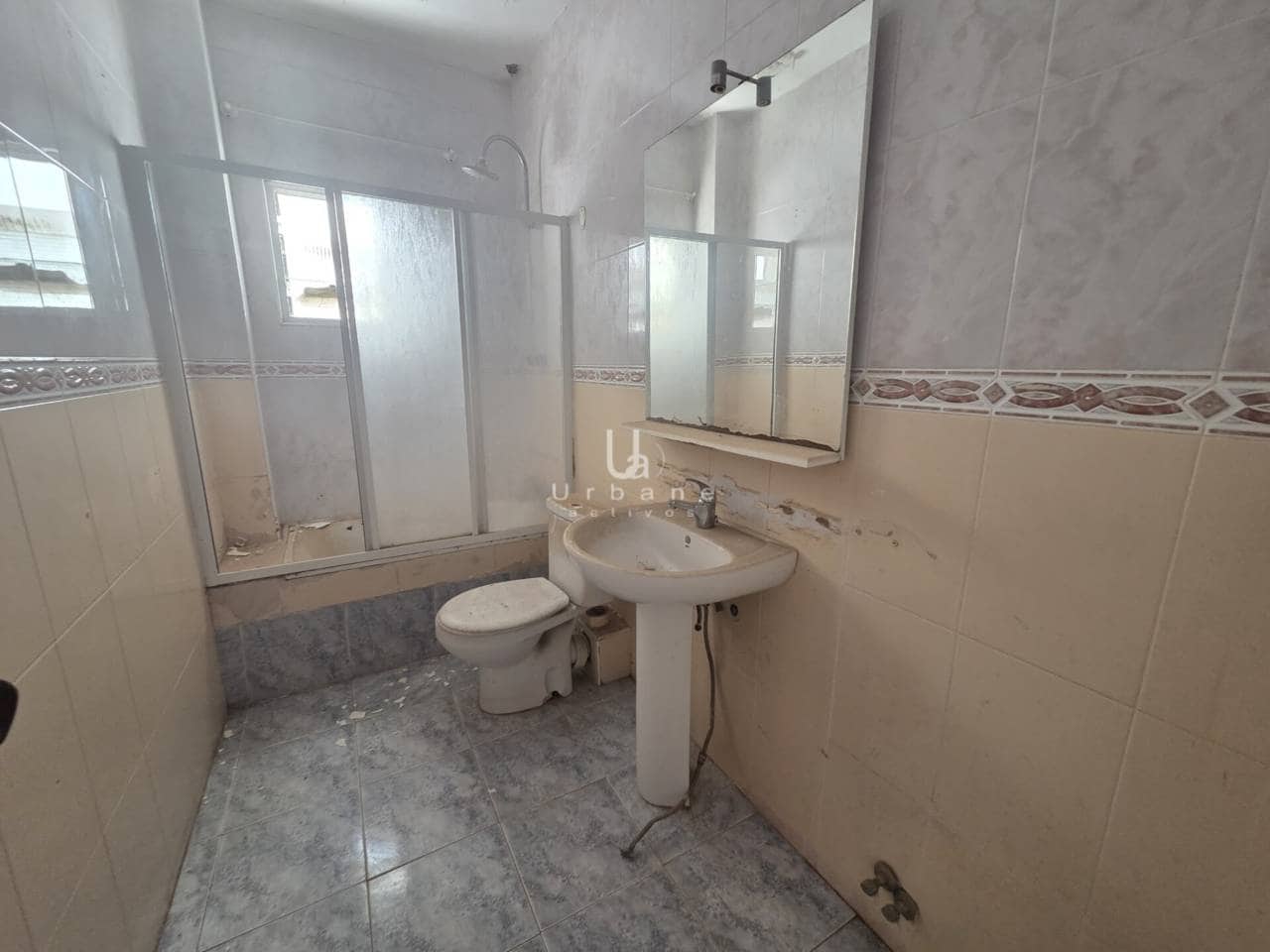 4 sovrum Lägenhet till salu i Cartagena - 74 900 € (Ref: 9113762)