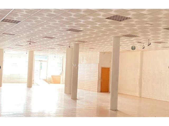 Erhverv til salg i Espinardo, Murcia by - € 153.000 (Ref: 9126472)