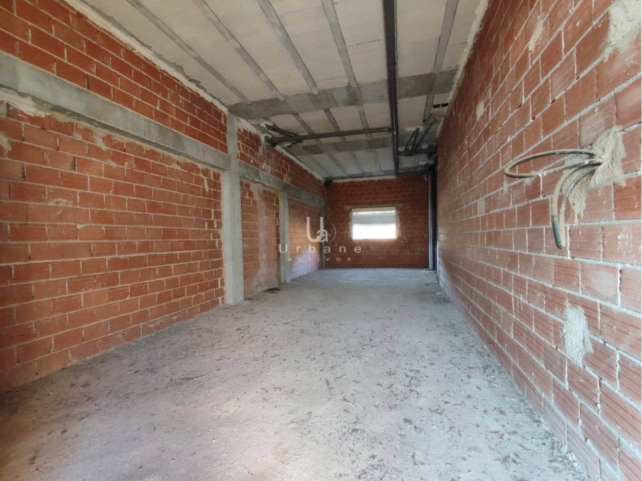 Kommersiell til salgs i Beniajan - € 45 000 (Ref: 9132000)