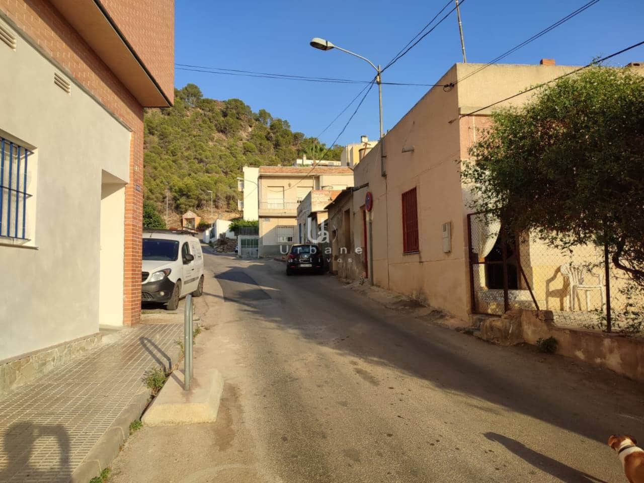 Kommersiell til salgs i Beniajan - € 45 000 (Ref: 9132000)