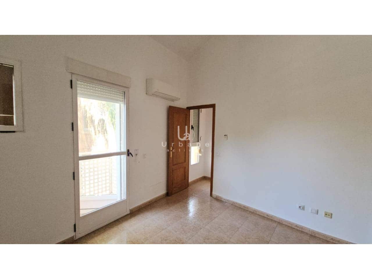 3 Zimmer Villa zu verkaufen in Zarandona mit Garage - 269.000 € (Ref: 9142547)