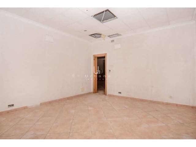 Restaurant/bar te koop in El Esparragal, Murcia stad - € 750.000 (Ref: 9165167)