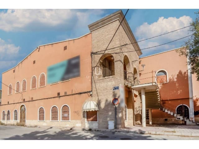 Restaurant/bar te koop in El Esparragal, Murcia stad - € 750.000 (Ref: 9165167)