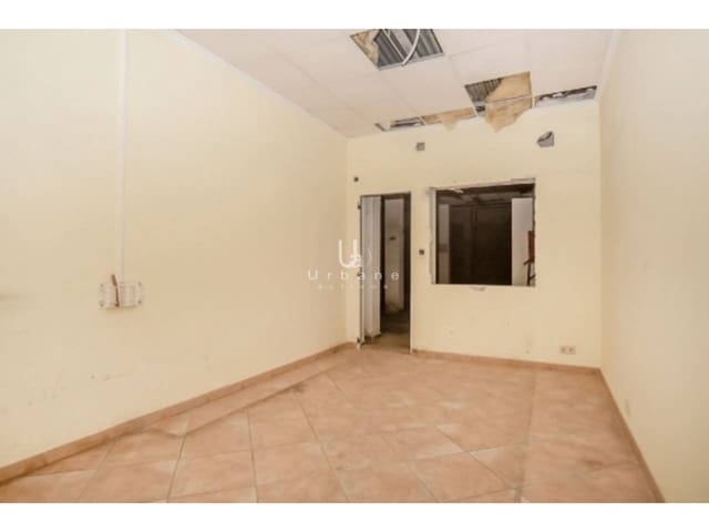 Restaurant/bar te koop in El Esparragal, Murcia stad - € 750.000 (Ref: 9165167)