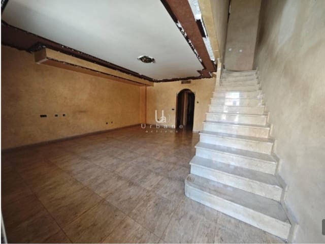 4 sypialnia Dom szeregowy na sprzedaż w El Esparragal, Miasto Murcja z garażem - 195 000 € (Ref: 9197447)