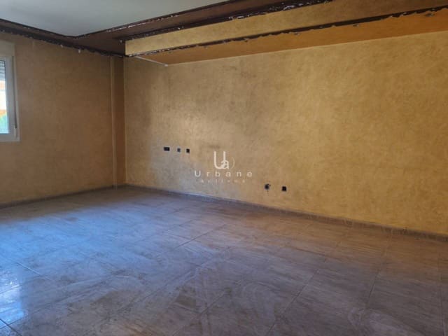 4 sypialnia Dom szeregowy na sprzedaż w El Esparragal, Miasto Murcja z garażem - 195 000 € (Ref: 9197447)