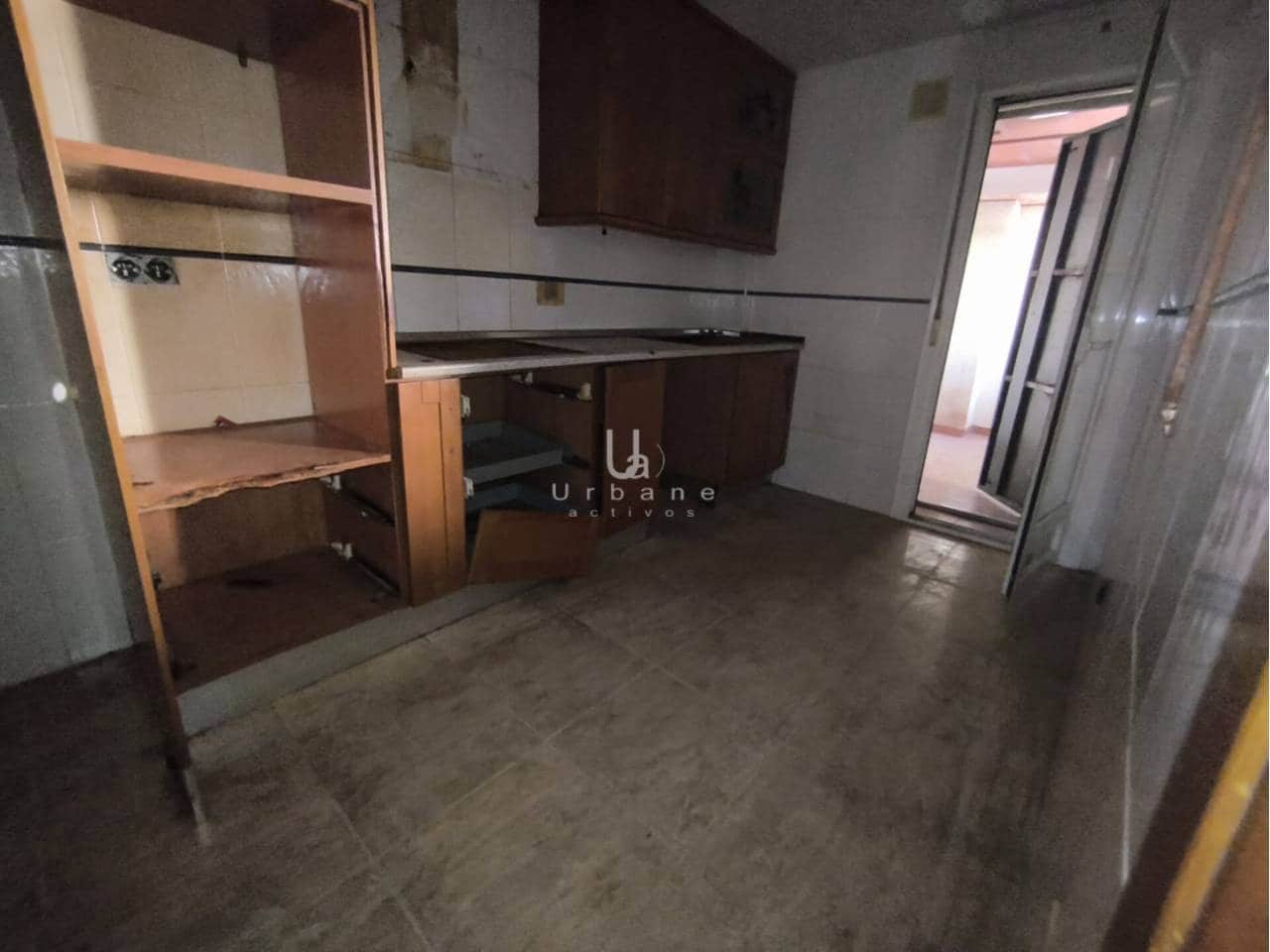 4 soveværelse Rækkehus til salg i El Esparragal med garage - € 195.000 (Ref: 9197447)