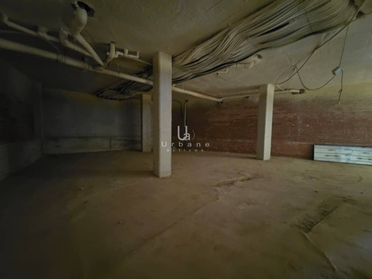 Erhverv til salg i La Manga del Mar Menor - € 115.000 (Ref: 9204191)